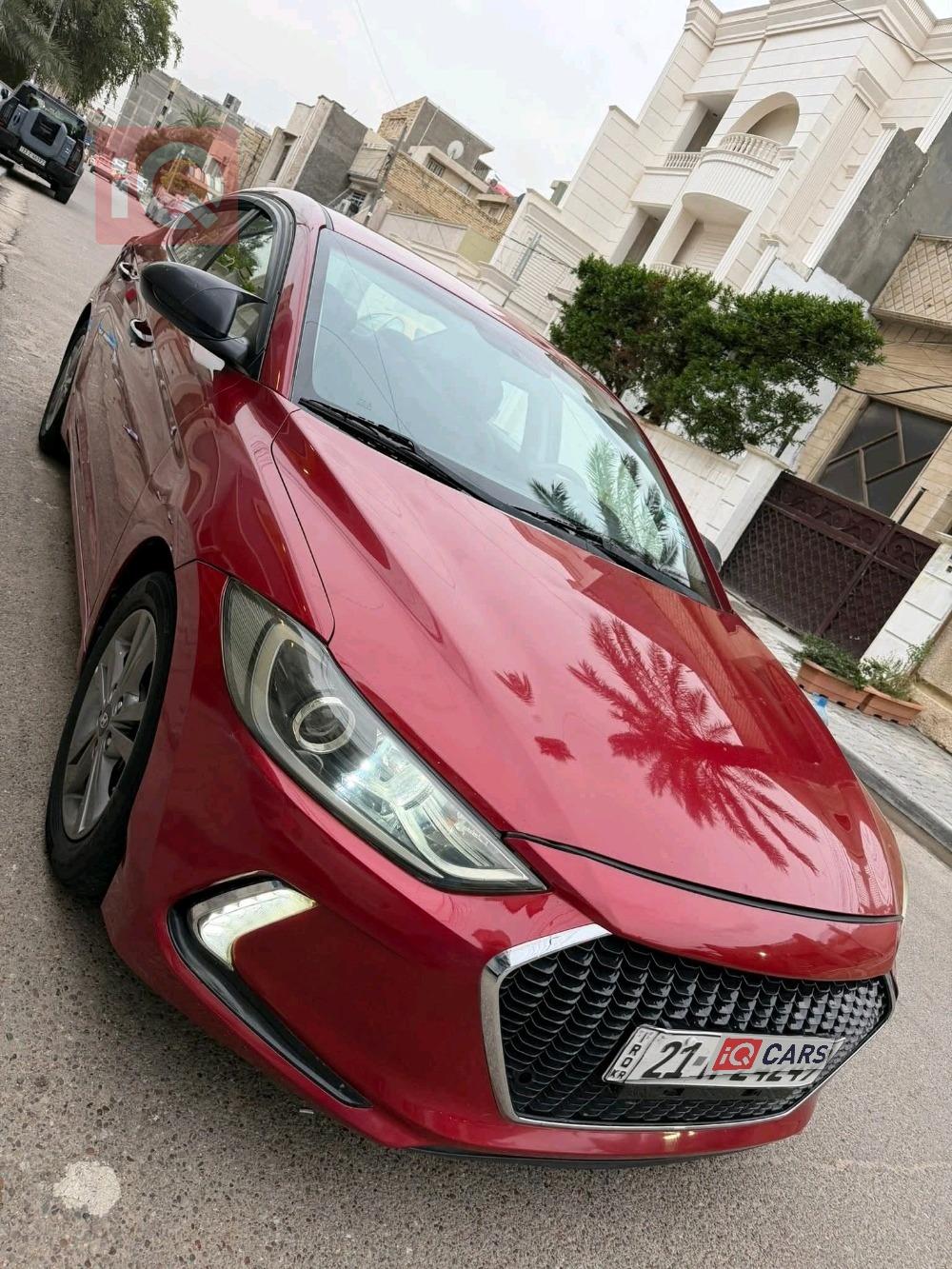 هيونداي النترا